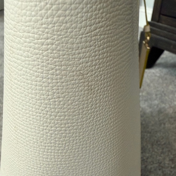 Kate Spade Cream and Yellow Tote - Picture 4 of 14